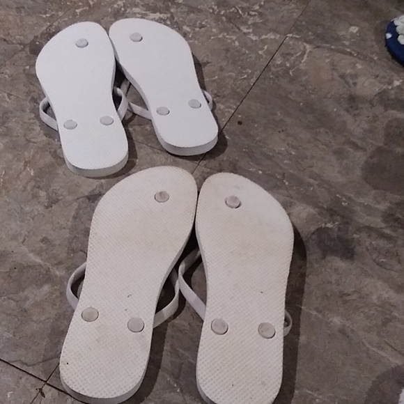 Flipflops - Picture 2 of 2